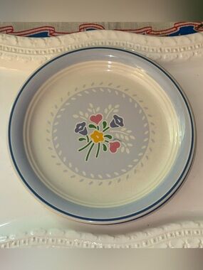 Anchor Hocking Laurelwood Pattern Salad Plates Set of 2